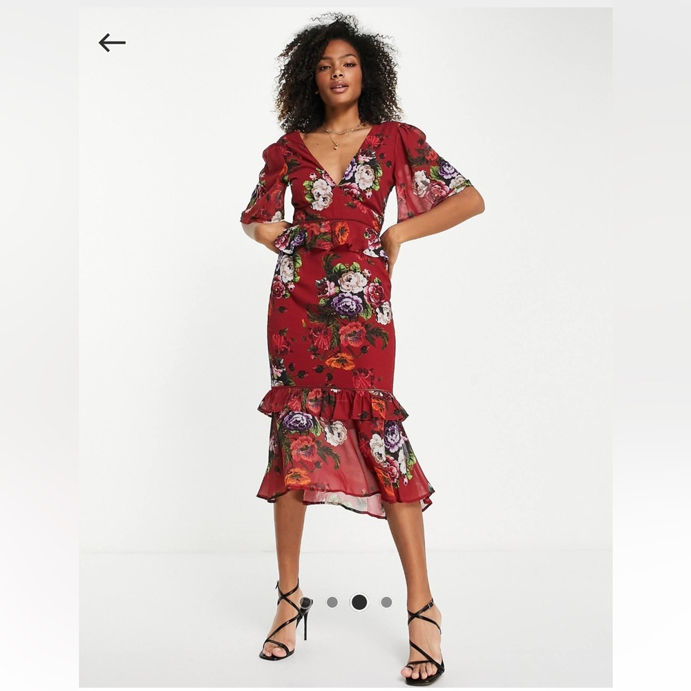 Hope & Ivy Flutter Sleeve Midi Tea Dress in Mixed Floral